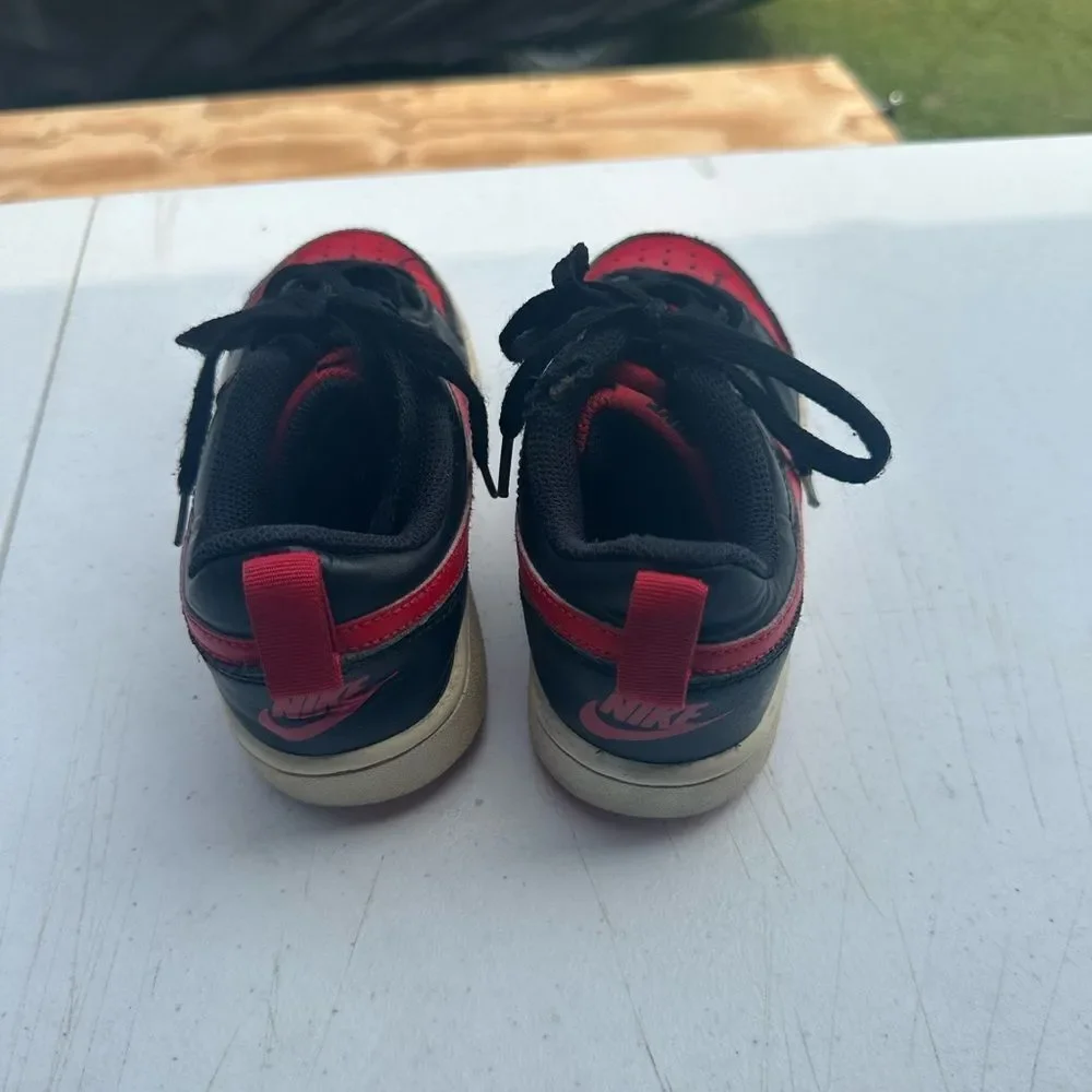 Nike Kids Black and Red Sneakers